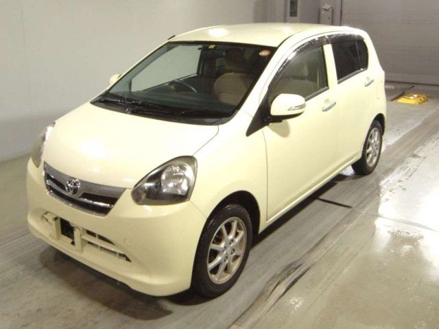 7235 Toyota Pixis epoch LA300A 2012 г. (TAA Tohoku)